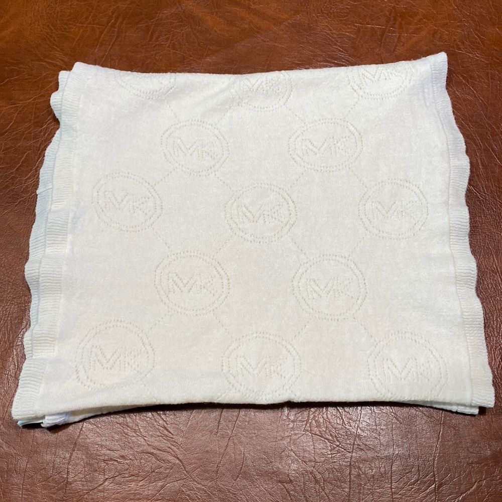 MICHAEL MICHAEL KORS Circle scarf